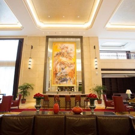 Dragon Dream Hotel Jiaxing Exterior photo