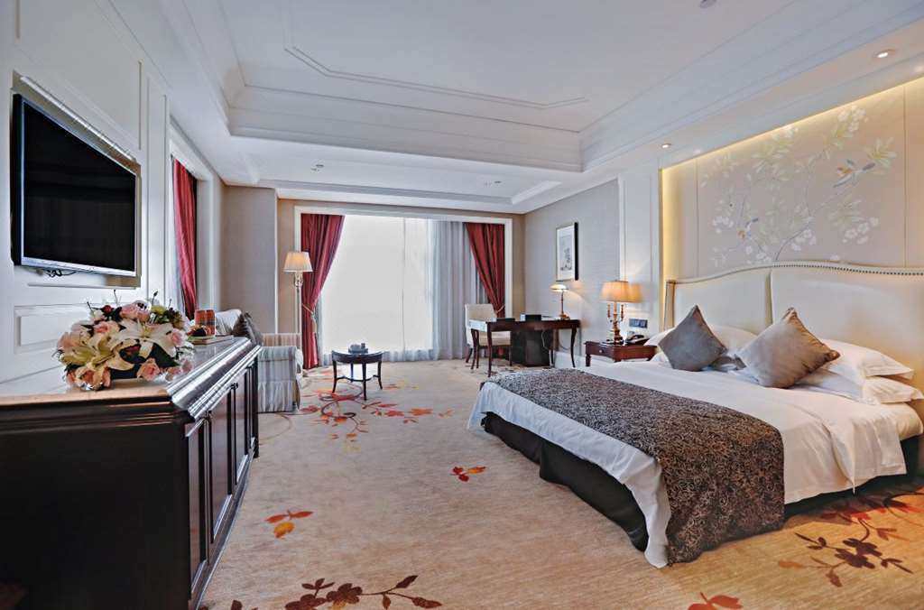 Dragon Dream Hotel Jiaxing Room photo