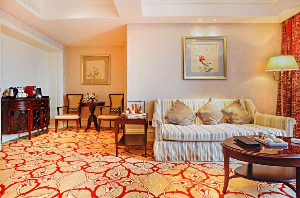 Dragon Dream Hotel Jiaxing Room photo